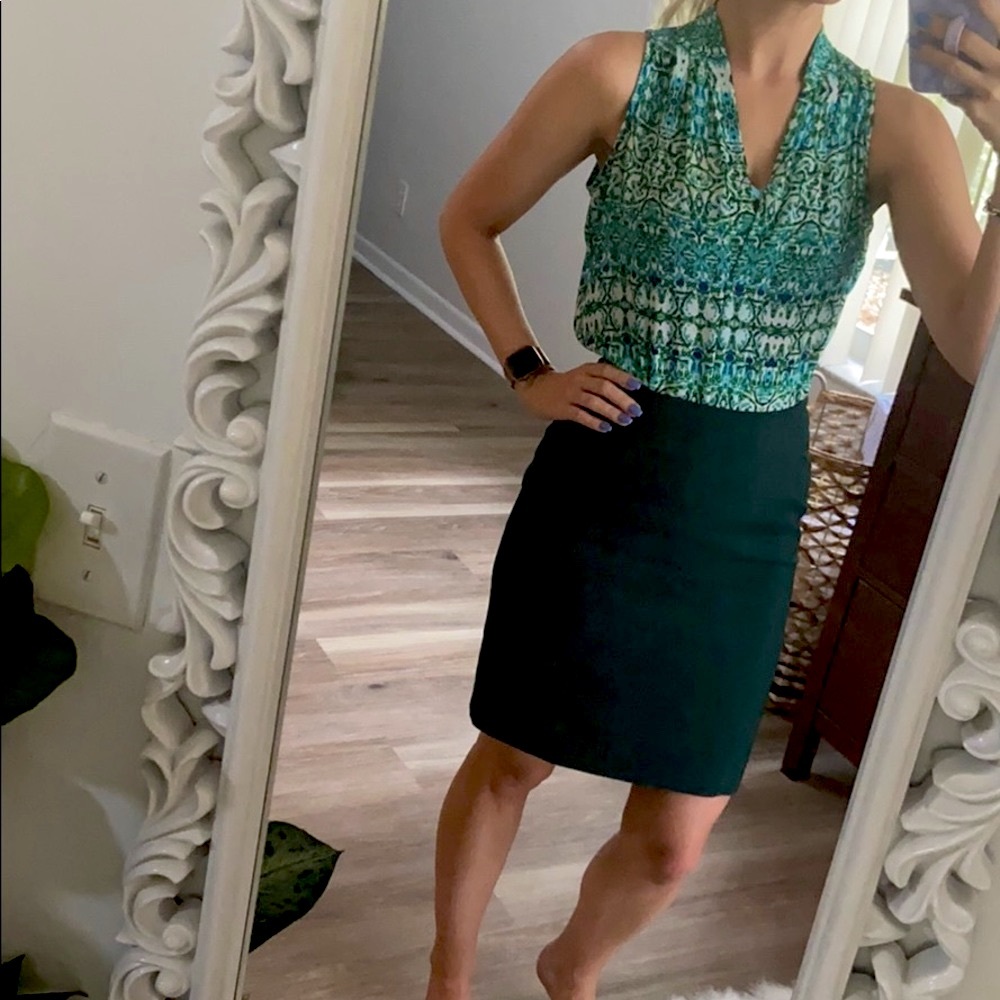🌸Green and blue print top